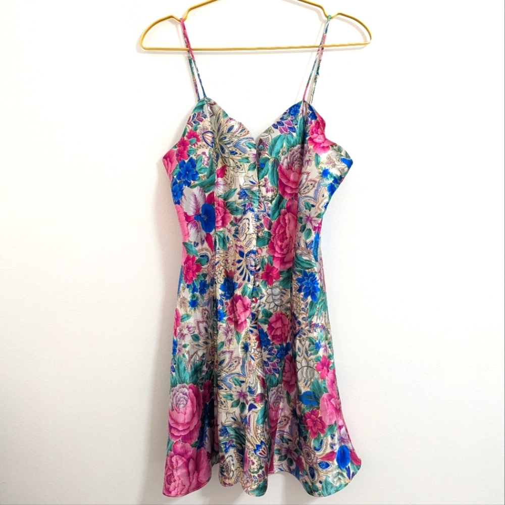 Vintage Victoria's Secret Gold Label Medium Floral Chemise - Pink,‎ Blue, Green